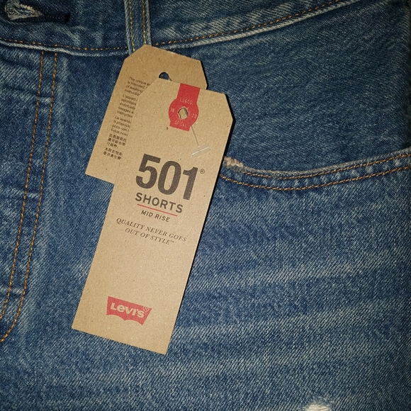 😍 501 LEVI'S 😍 Mid rise Cut off Jean shorts - Picture 6 of 9